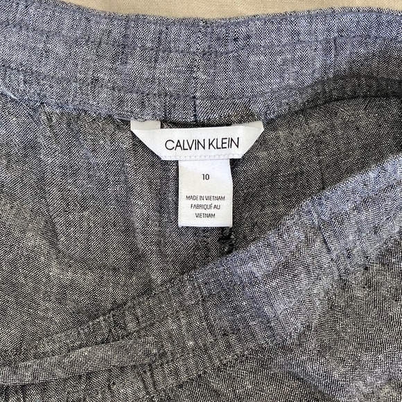 Calvin Klein NWOT Pants / Joggers / Size 10 - Picture 6 of 7